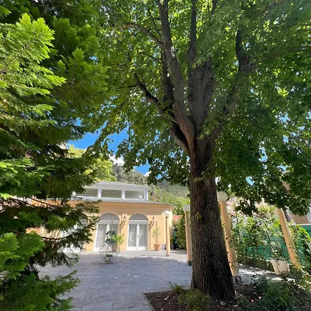 Wienerwald Residenz * Baden